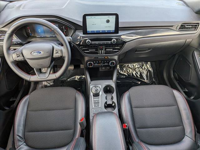 Used 2025 Ford Escape ST-Line image 14