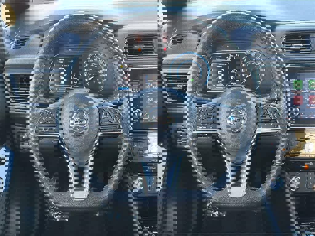 Used 2020 Nissan Leaf SV Plus w/ SV Plus Technology Package image 12