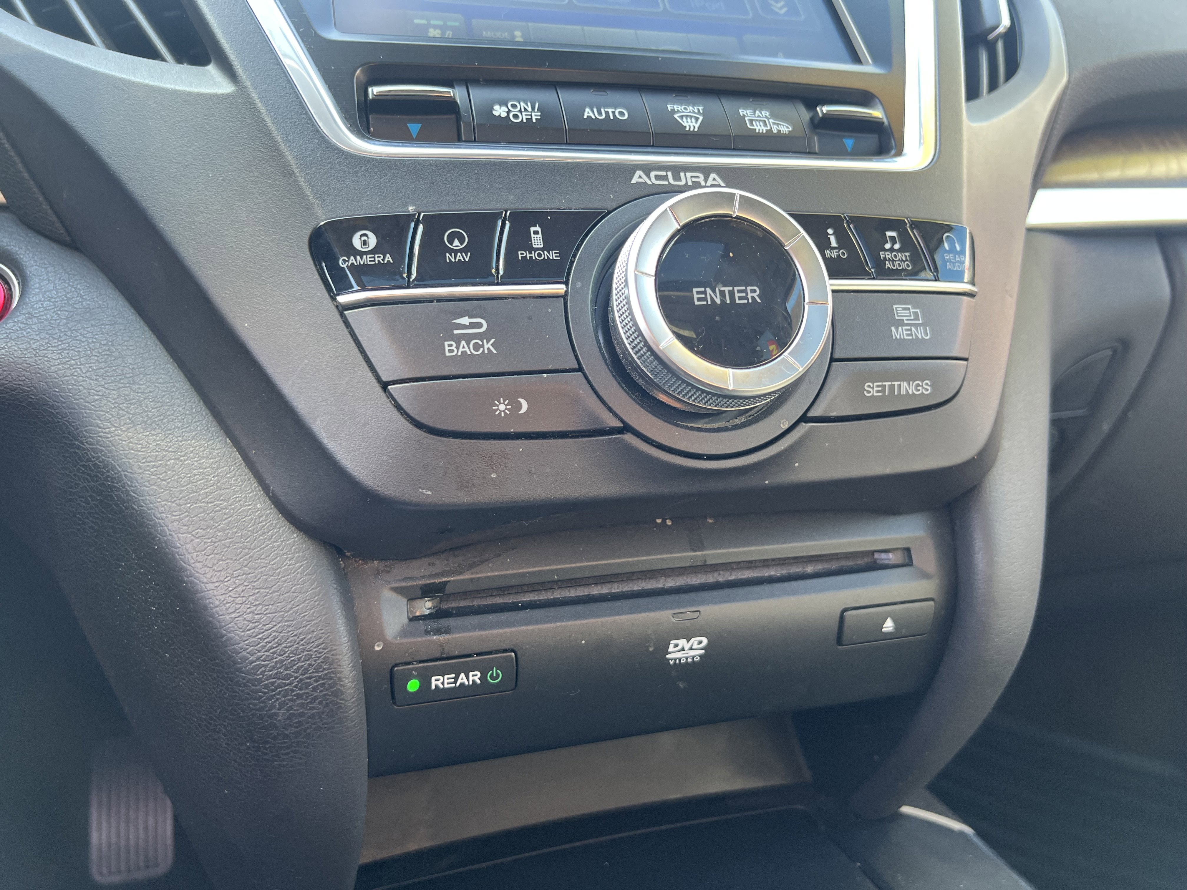 Used 2017 Acura MDX SH-AWD image 28