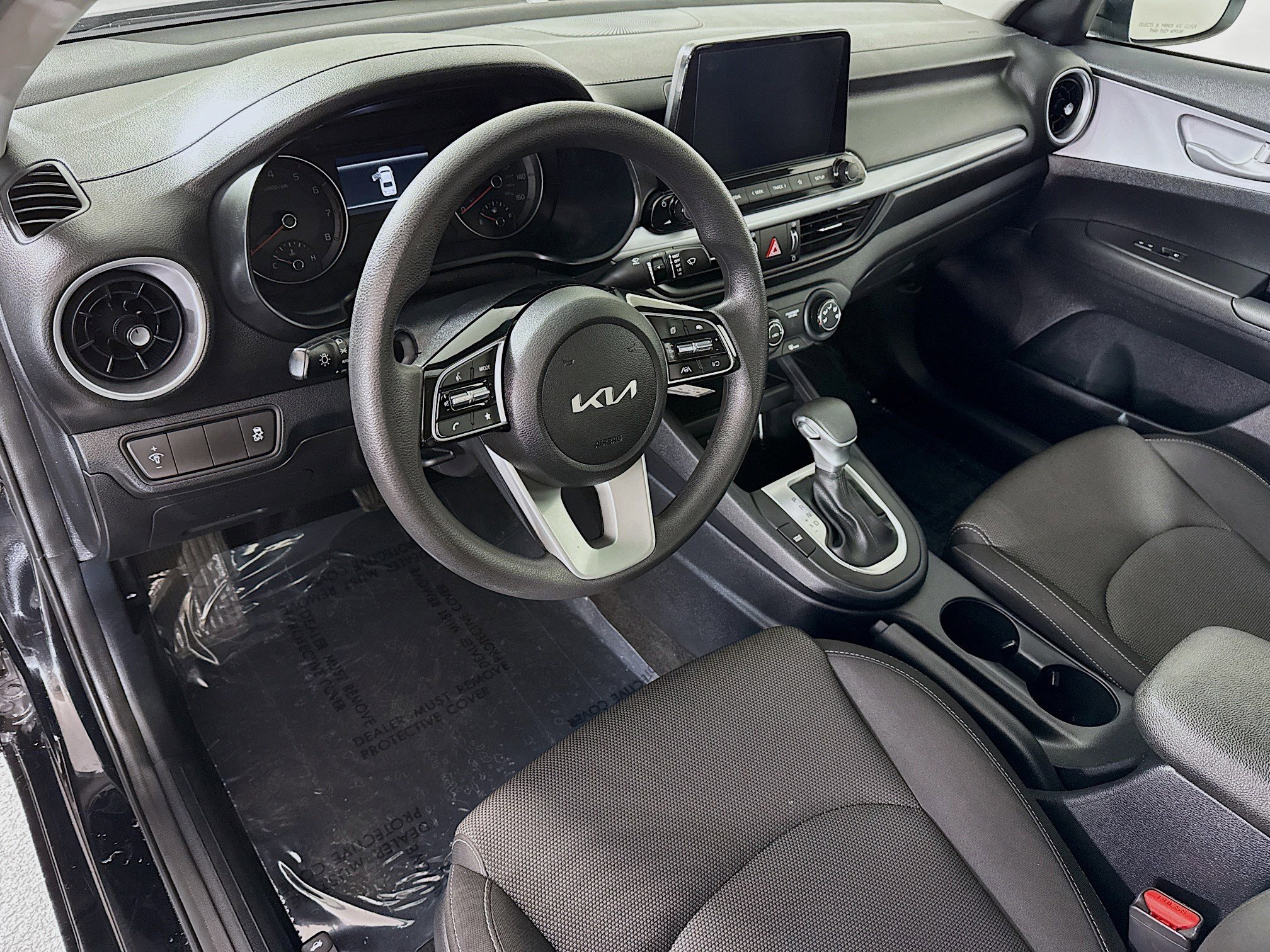 Used 2024 Kia Forte LX image 22