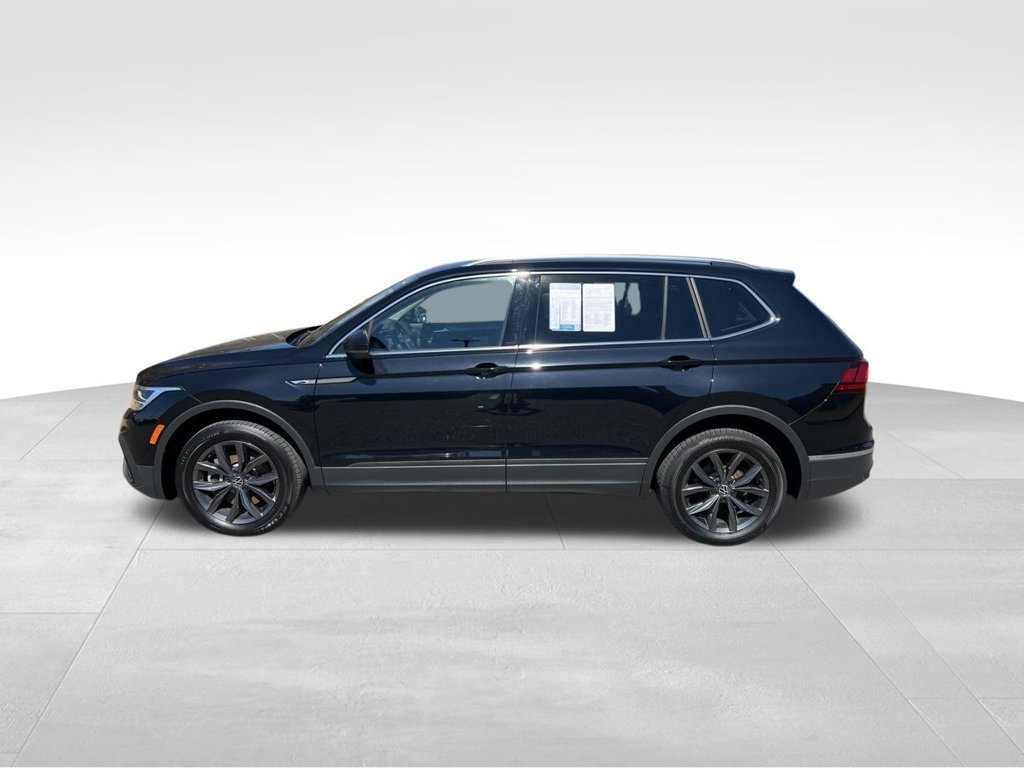 Used 2023 Volkswagen Tiguan SE FWD image 4