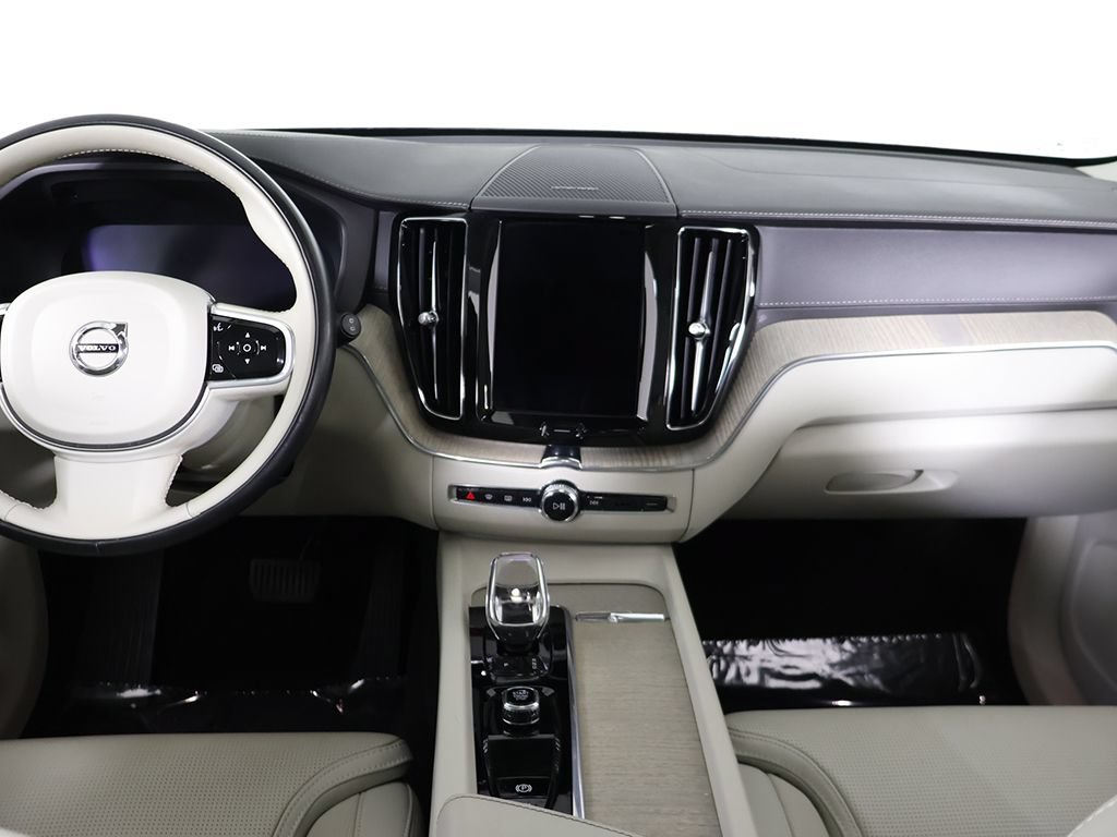 Used 2023 Volvo XC60 B6 Ultimate AWD/4WD image 43