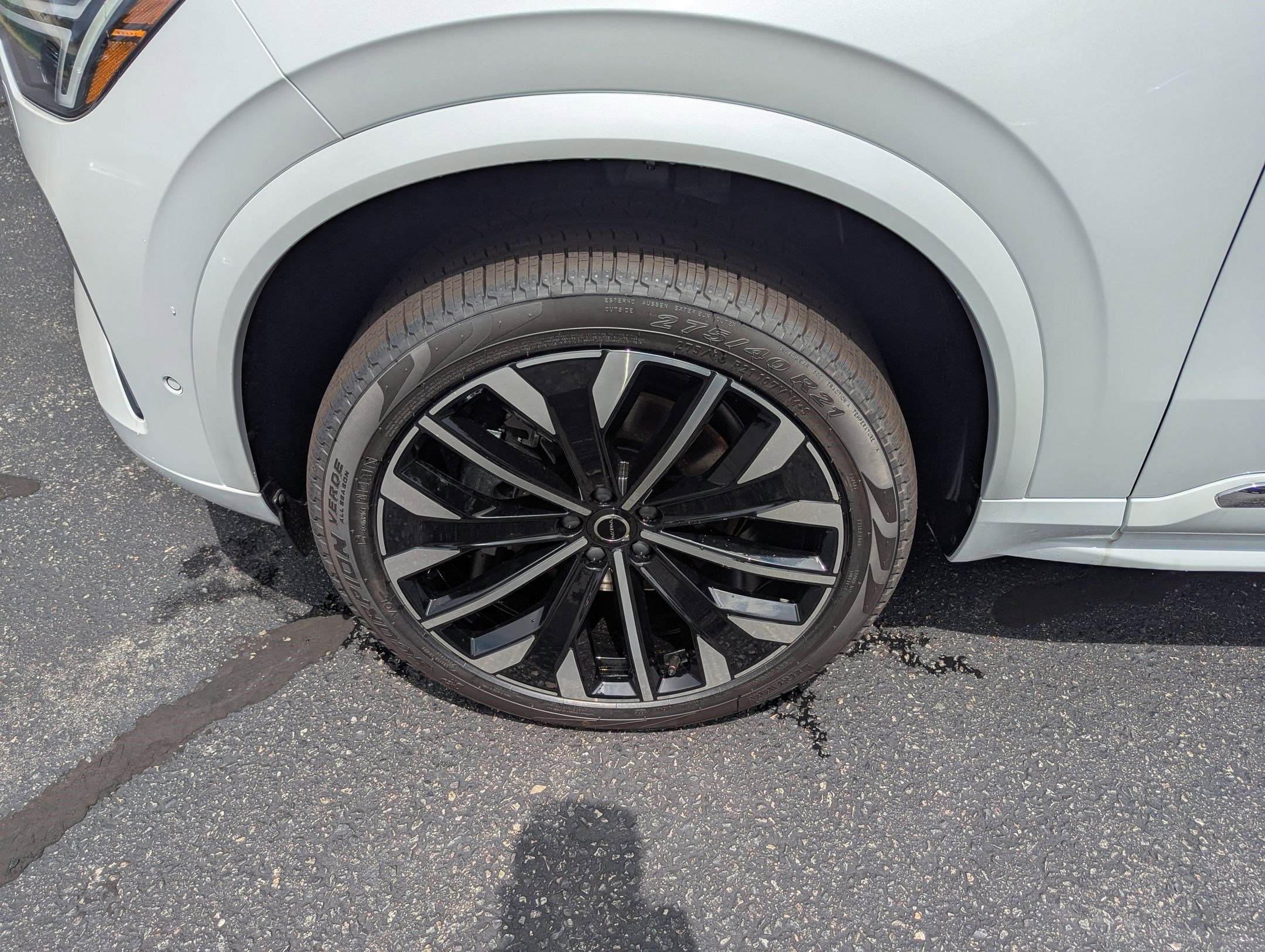 New 2026 Volvo XC90 B6 Plus image 26