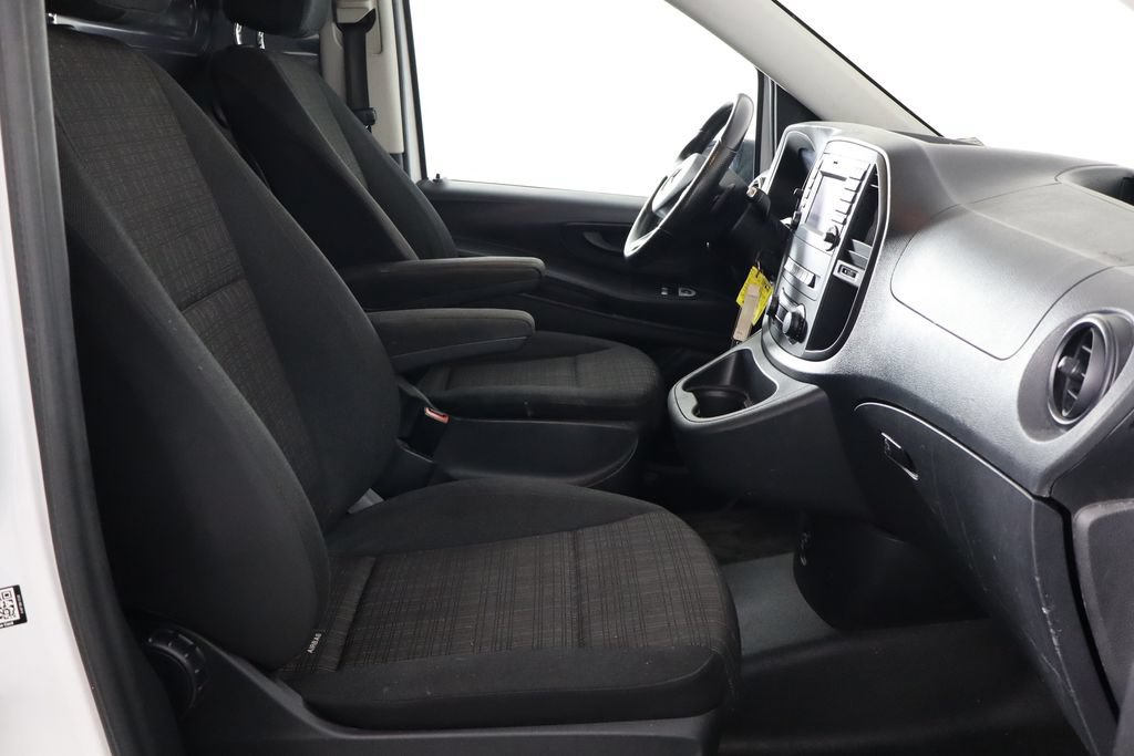 Used 2018 Mercedes-Benz Metris image 10