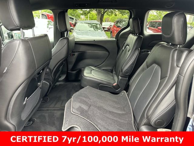 Used 2025 Chrysler Pacifica Select FWD image 17