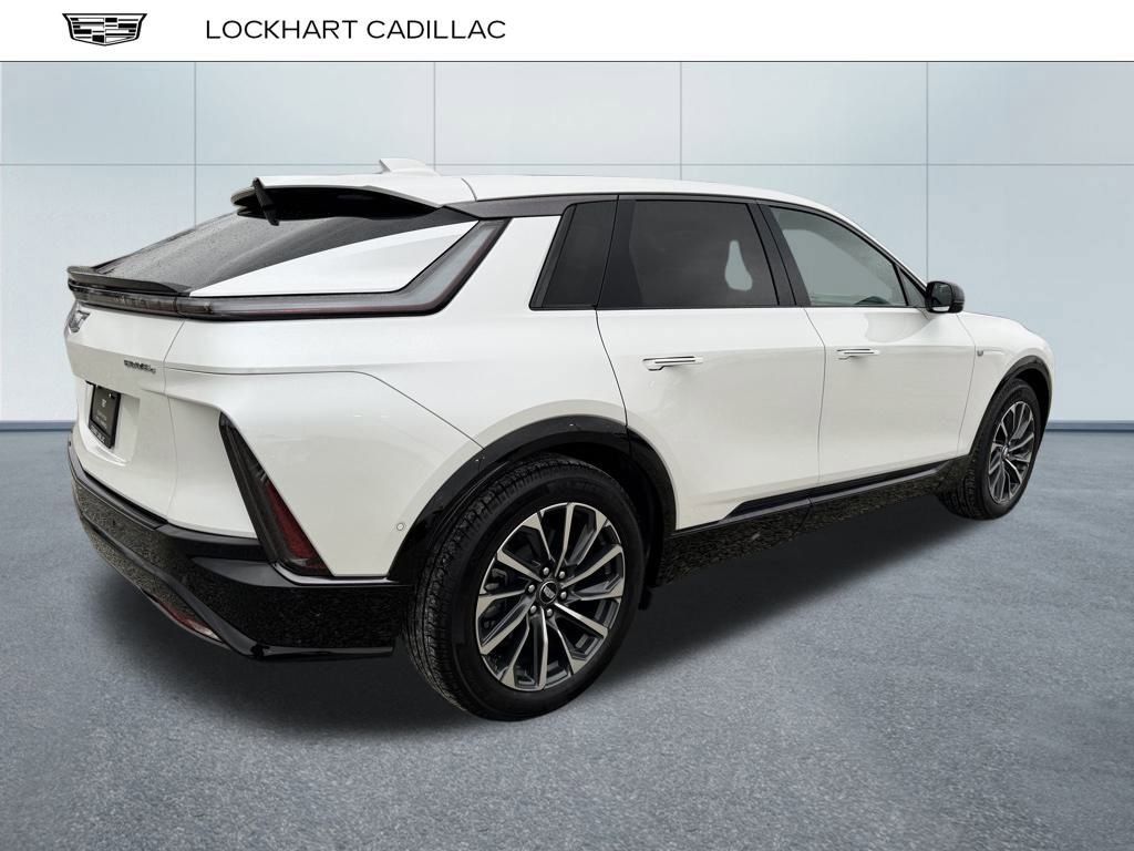 Certified 2024 Cadillac Lyriq Sport image 3