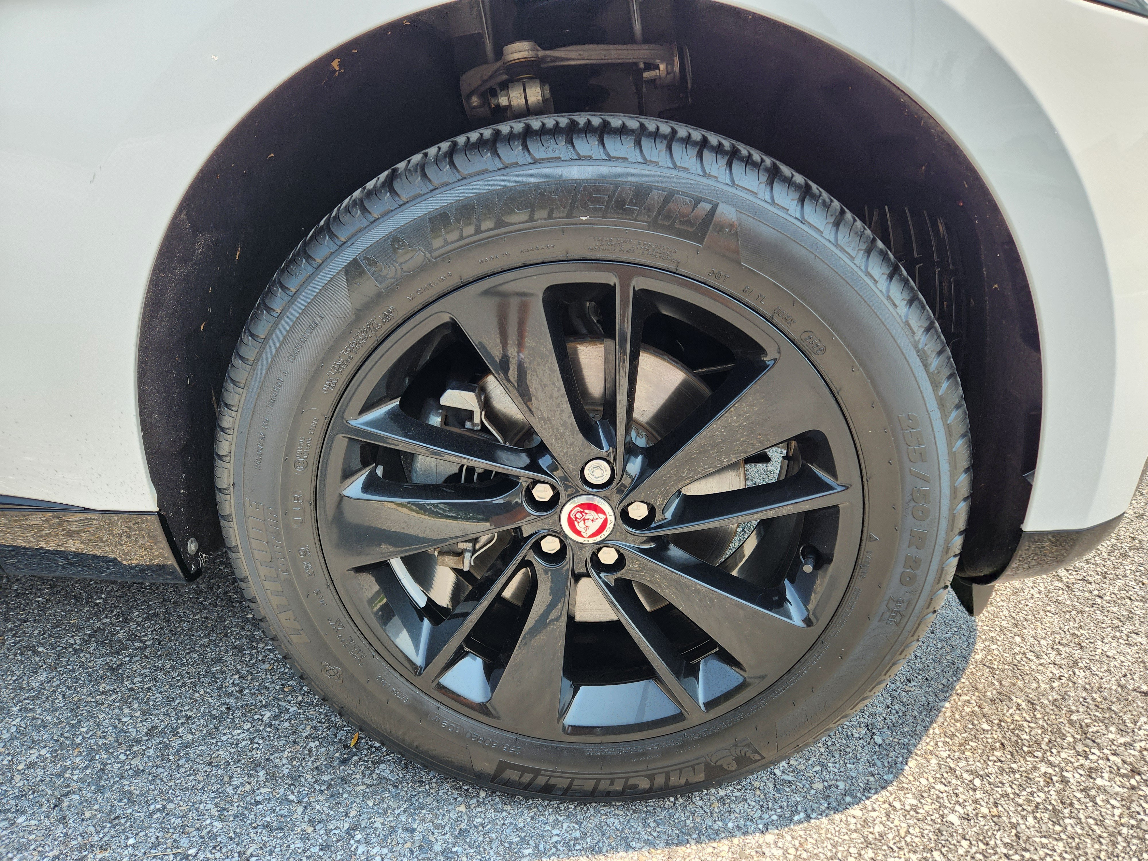 Certified 2022 Jaguar F-PACE S AWD/4WD image 7