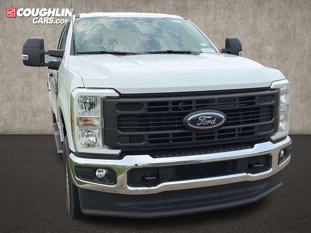 New 2026 Ford F250 XL w/ XL Chrome Package AWD/4WD image 2