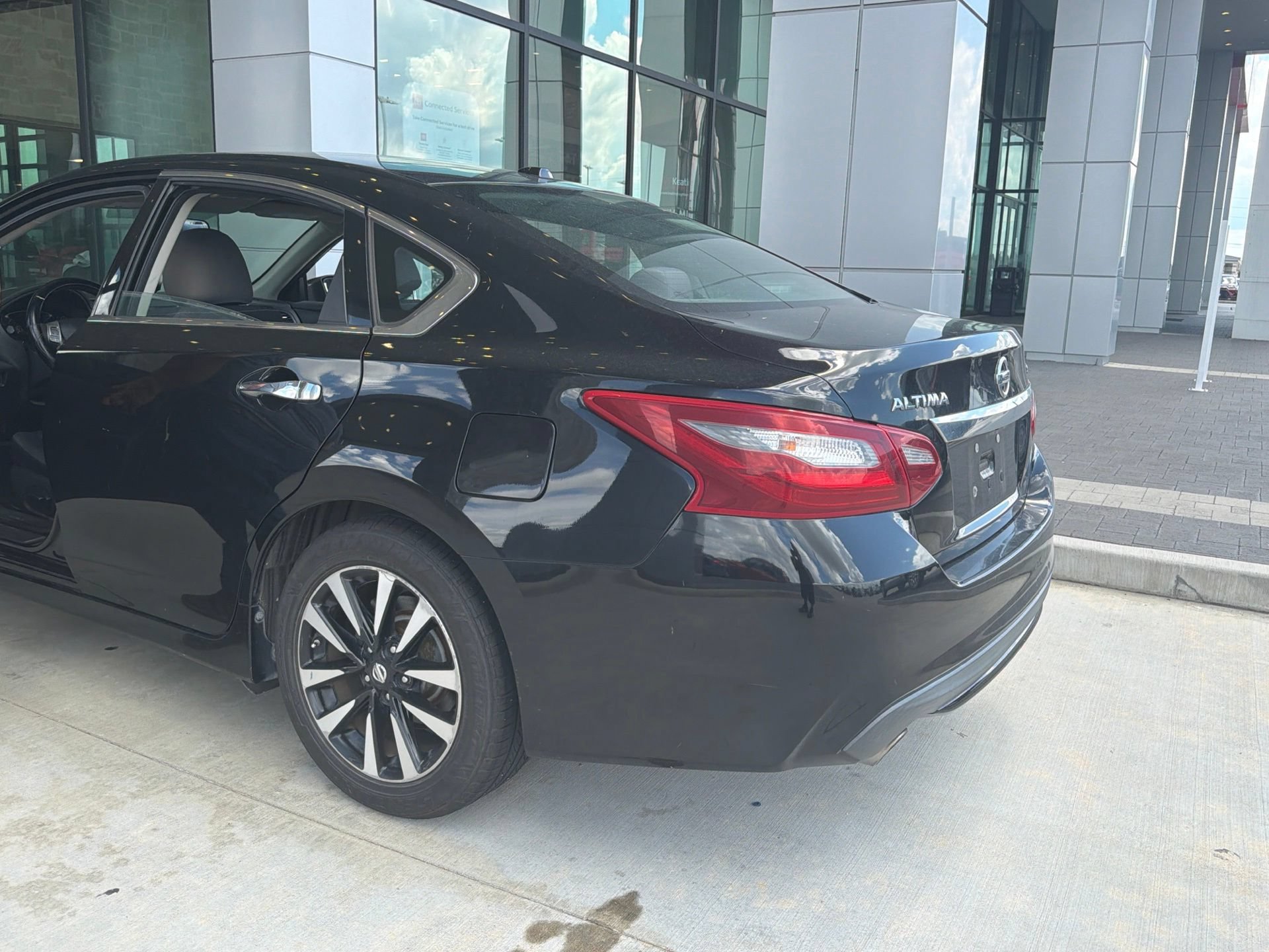 Used 2018 Nissan Altima 2.5 SV FWD image 5
