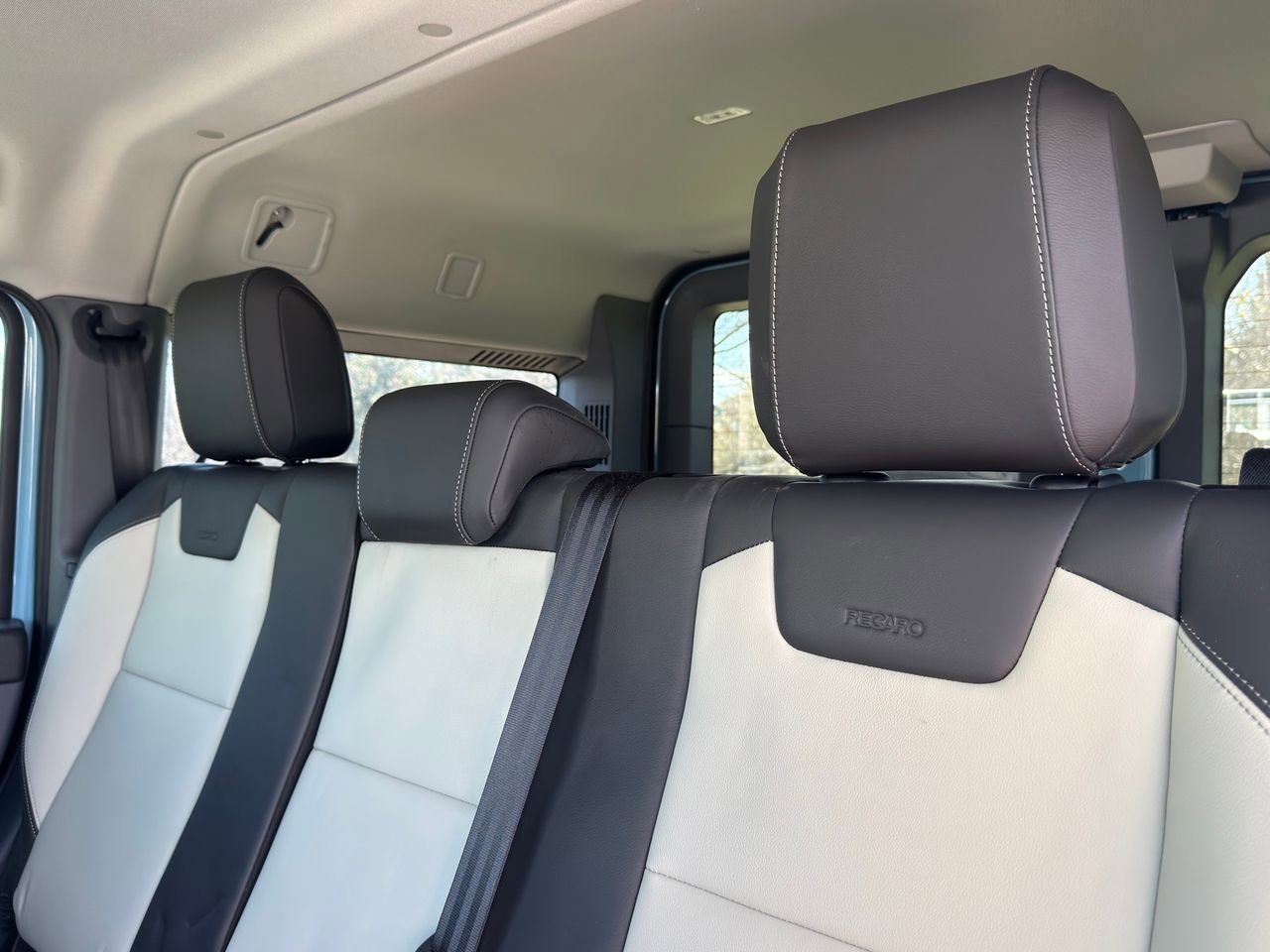 Used 2024 INEOS Grenadier Fieldmaster Edition image 31