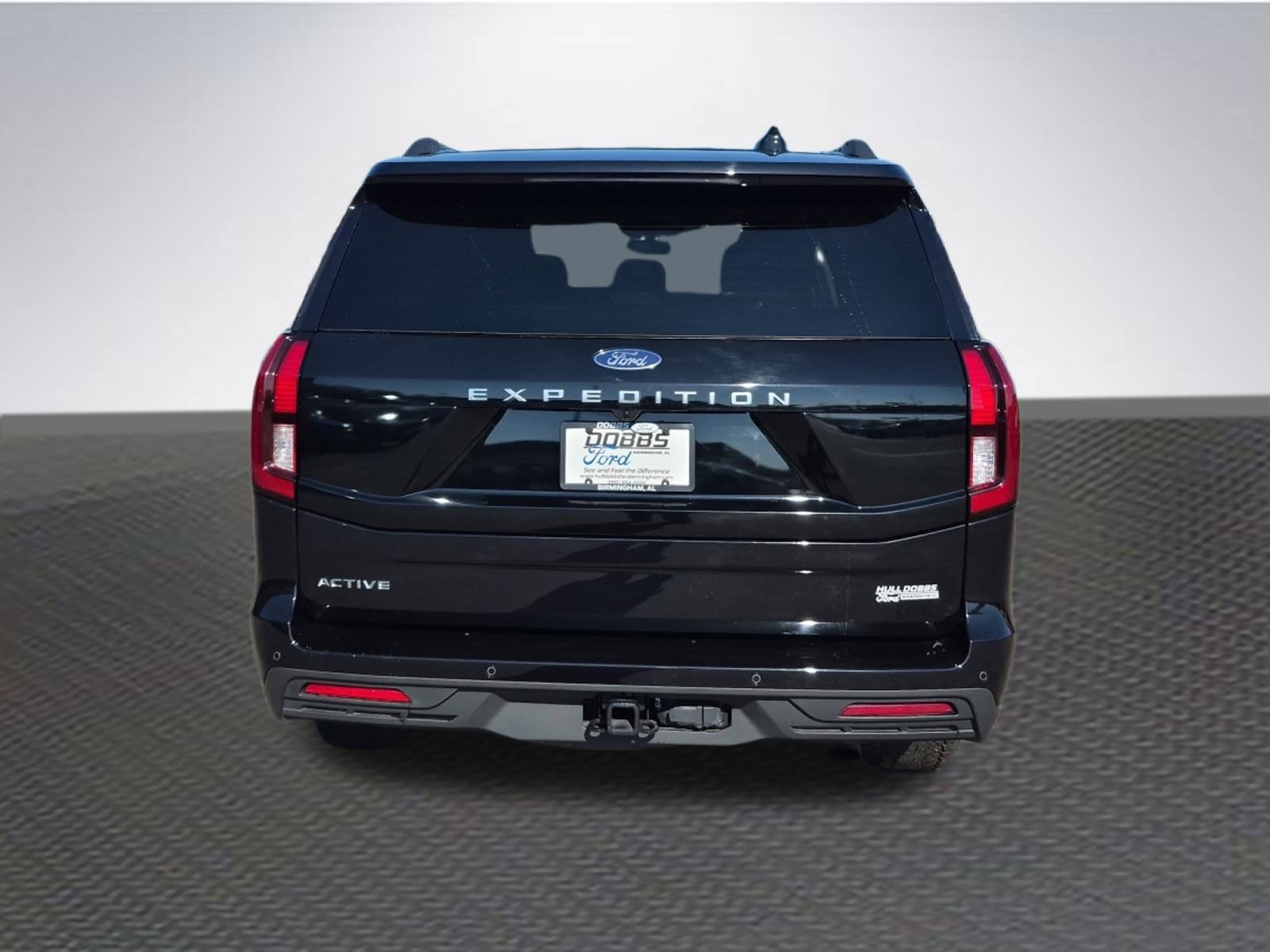 Certified 2025 Ford Expedition Active AWD/4WD image 6