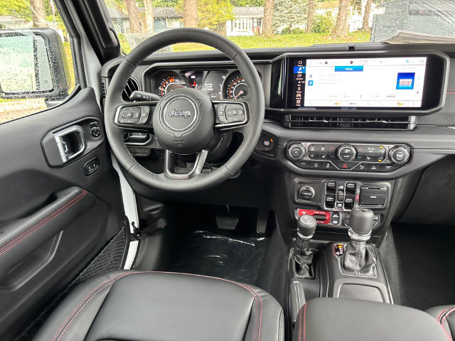 New 2027 Jeep Wrangler Unlimited Rubicon AWD/4WD image 13