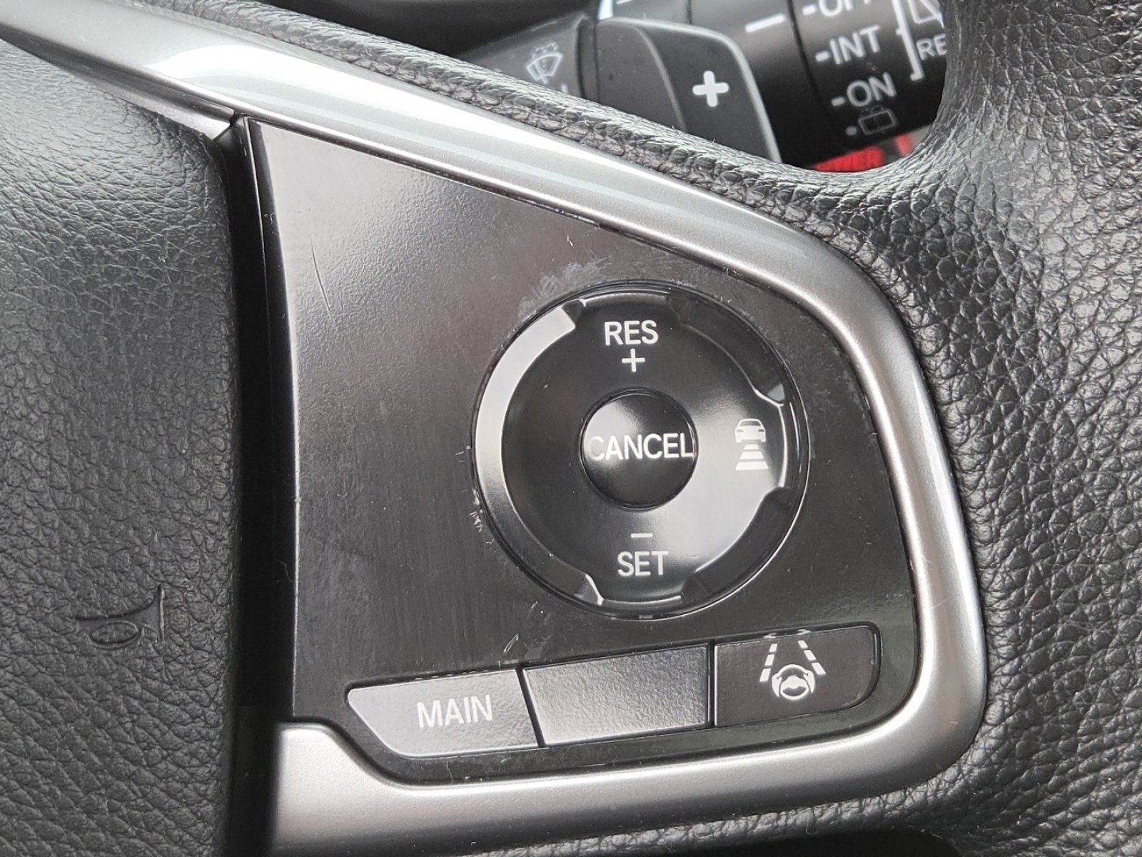 Used 2020 Honda CR-V EX image 9