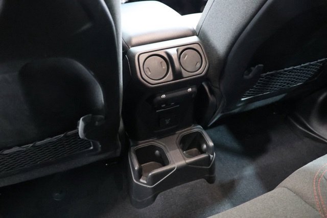 Used 2024 Jeep Wrangler Unlimited Rubicon w/ Safety Group AWD/4WD image 31