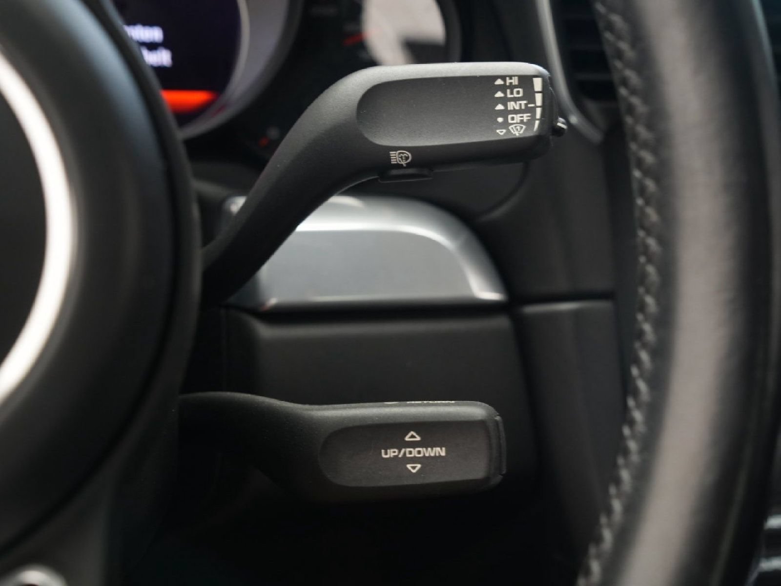 Used 2018 Porsche 911 Turbo AWD/4WD image 20