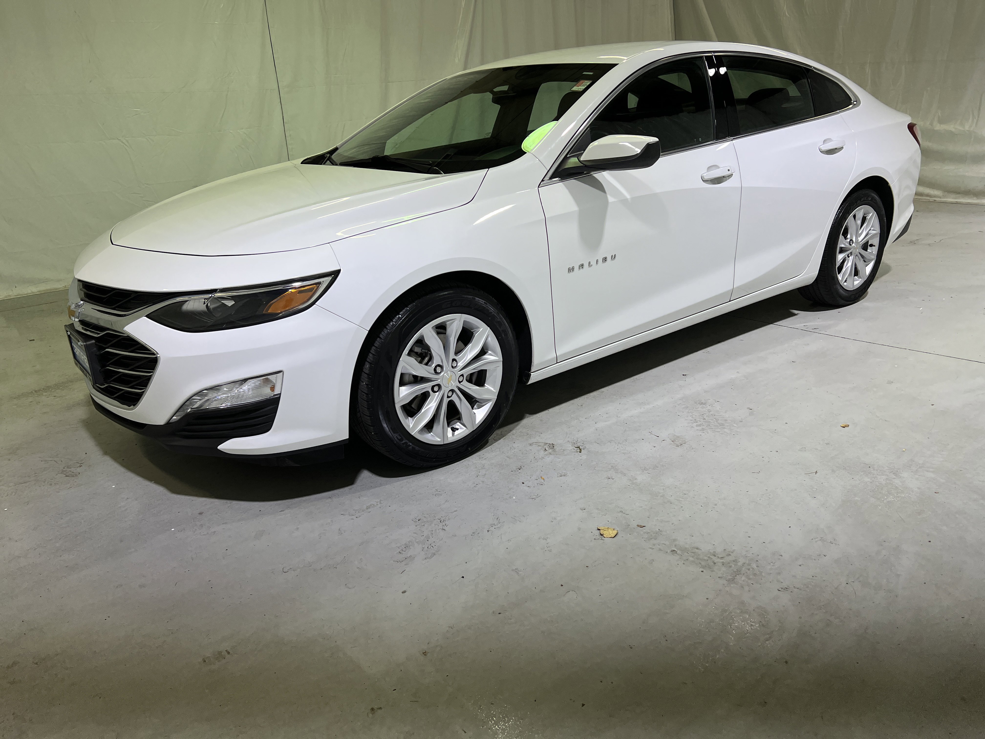 Used 2020 Chevrolet Malibu LT image 6
