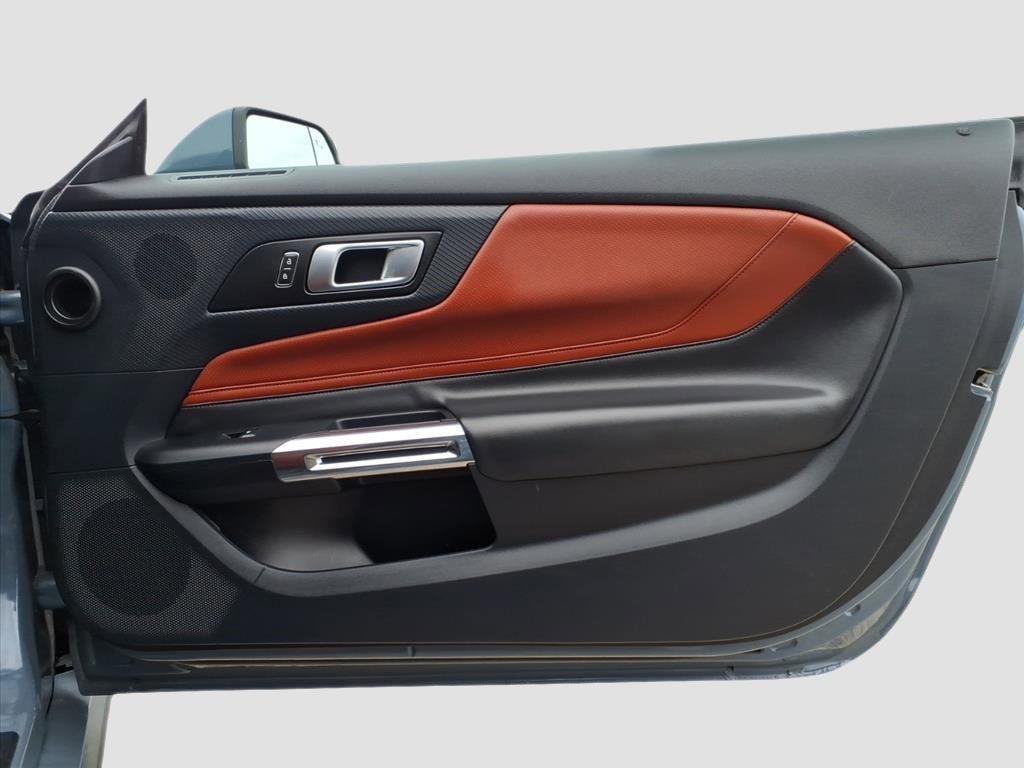 Used 2024 Ford Mustang Premium image 11