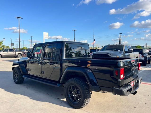 New 2025 Jeep Gladiator High Tide image 2