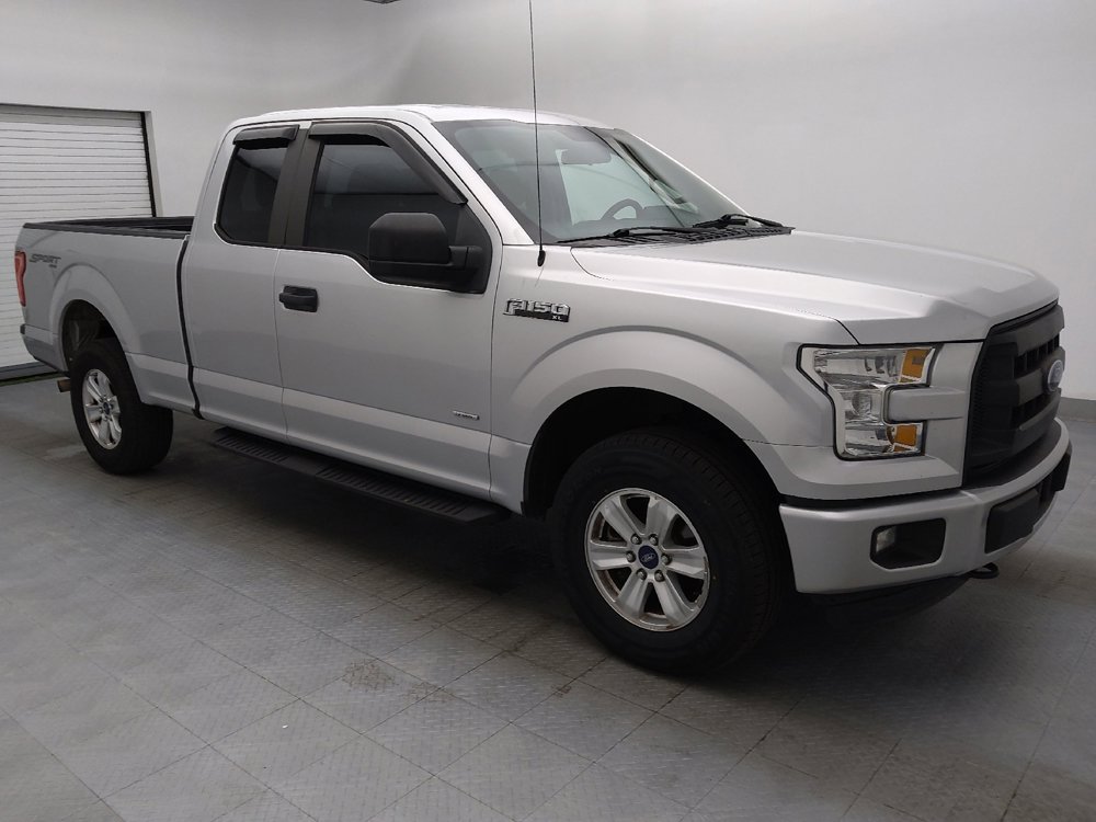 Used 2015 Ford F150 XL w/ Equipment Group 101A Mid AWD/4WD image 11