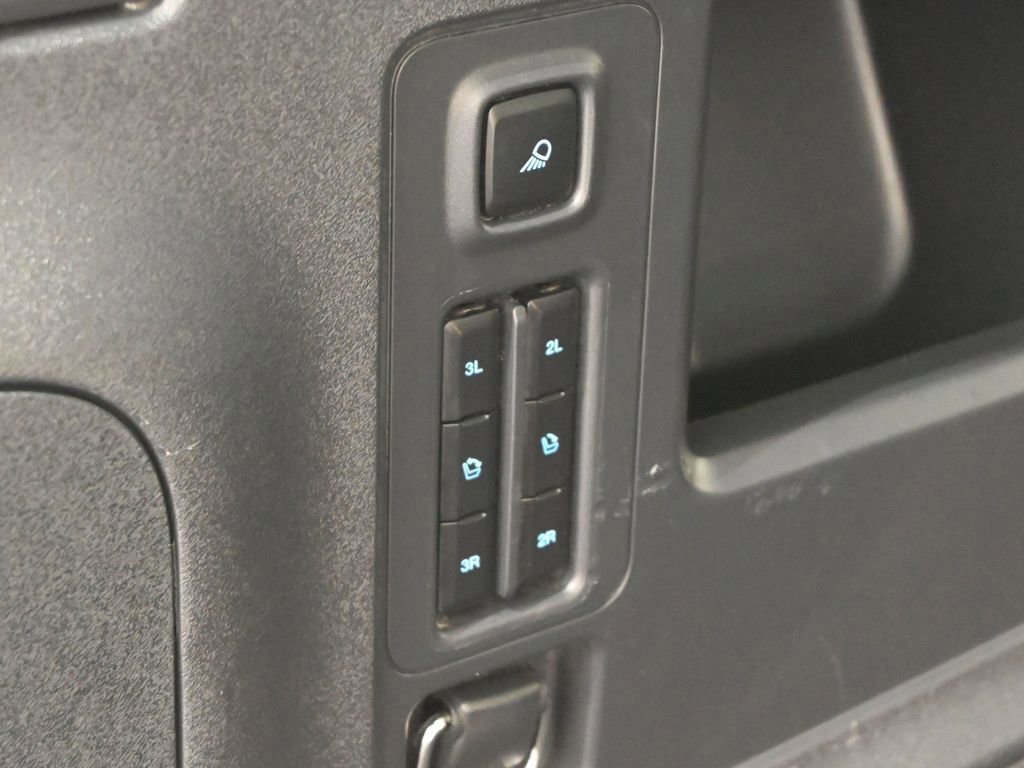 Used 2025 Ford Expedition Max Platinum w/ Driver's Package image 32