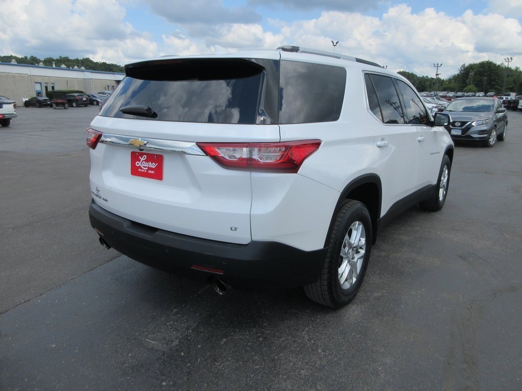 Used 2018 Chevrolet Traverse LT image 3