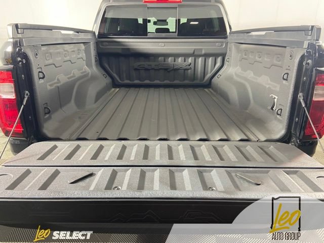 Used 2023 GMC Canyon AT4X w/ Edition 1 AWD/4WD image 10
