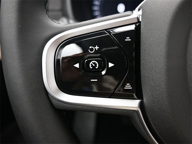 New 2026 Volvo XC90 B6 Plus image 28