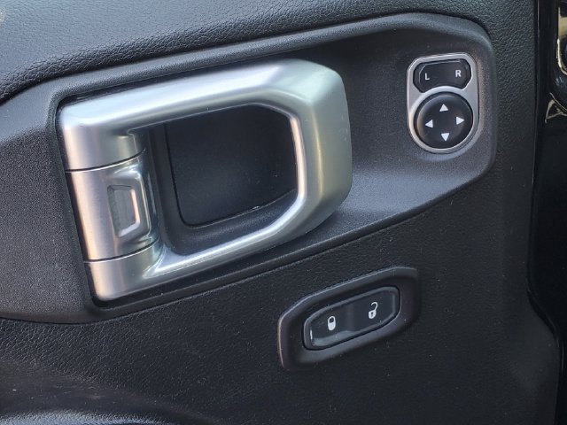 Used 2020 Jeep Wrangler Unlimited Sport S AWD/4WD image 10