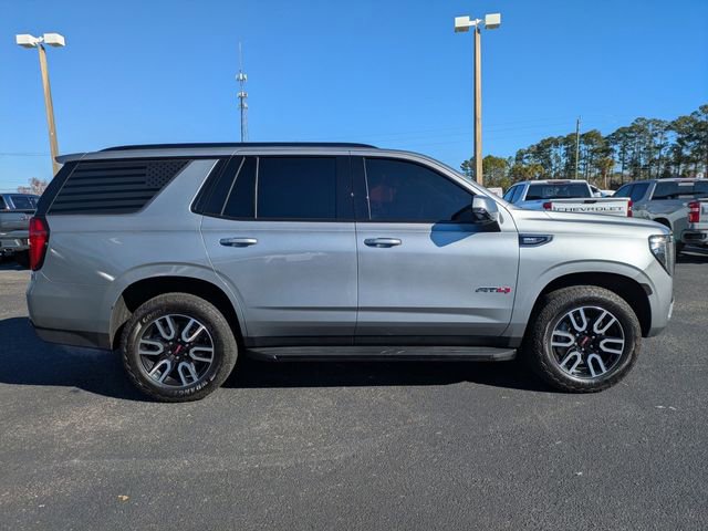 Used 2024 GMC Yukon AT4 w/ Technology Package image 3