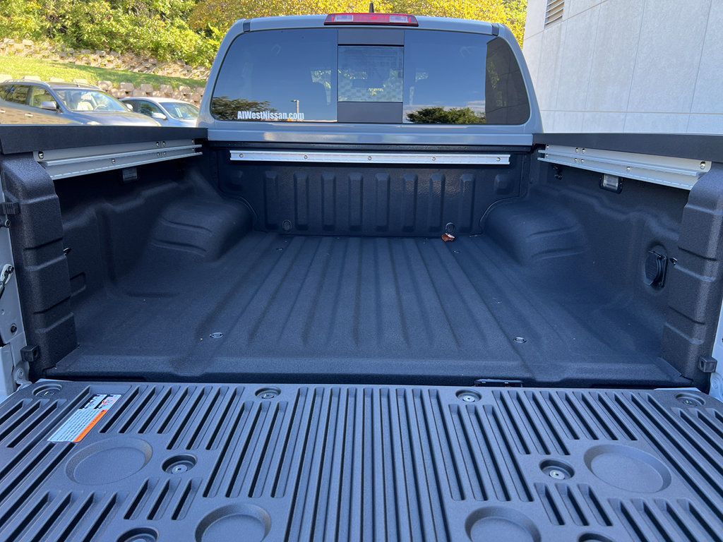 New 2026 Nissan Frontier PRO-4X w/ Pro-4x Convenience Package image 14