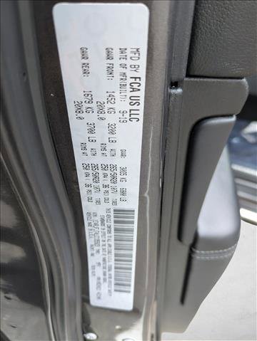 Used 2020 Jeep Grand Cherokee Summit AWD/4WD image 25