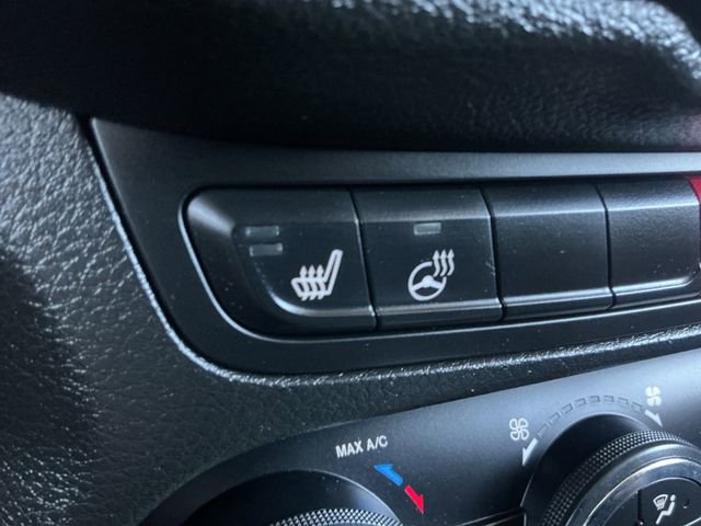 Used 2016 Jeep Renegade Limited AWD/4WD image 24