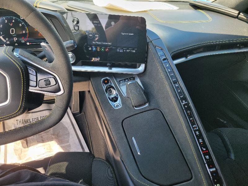 Used 2023 Chevrolet Corvette Stingray Premium Cpe w/ Z51 Performance Package RWD image 18