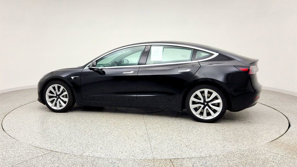 Used 2018 Tesla Model 3 Mid Range image 8