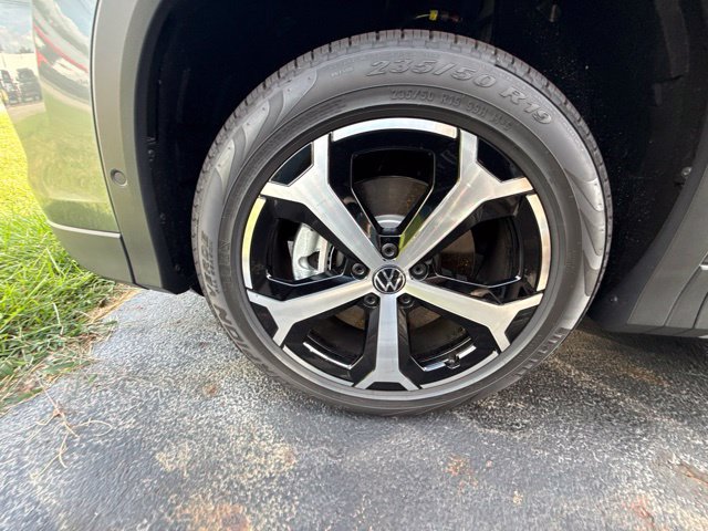 New 2026 Volkswagen Tiguan SE AWD/4WD image 4
