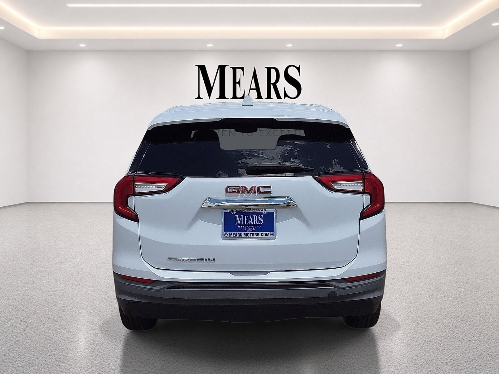 Used 2024 GMC Terrain SLE FWD image 4