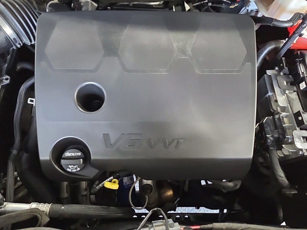 Used 2023 Buick Enclave Essence w/ Experience Buick Package AWD/4WD image 44