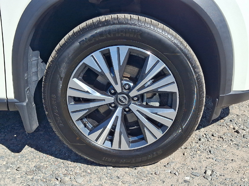 Used 2023 Nissan Rogue SV AWD/4WD image 33