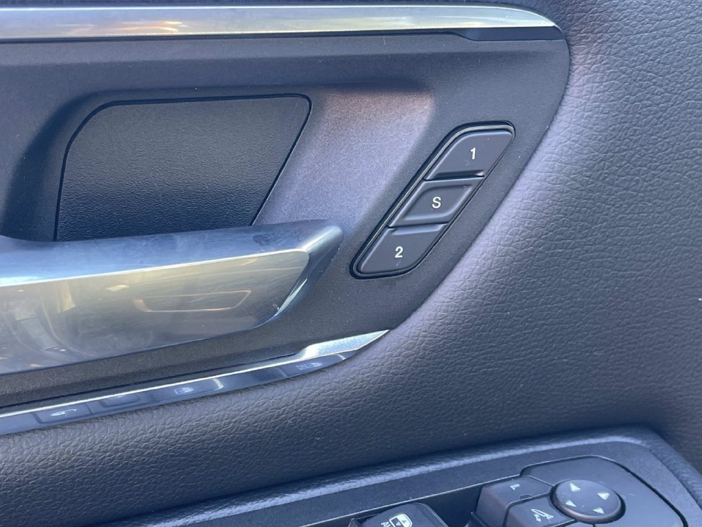 Used 2026 RAM 1500 Laramie AWD/4WD image 29