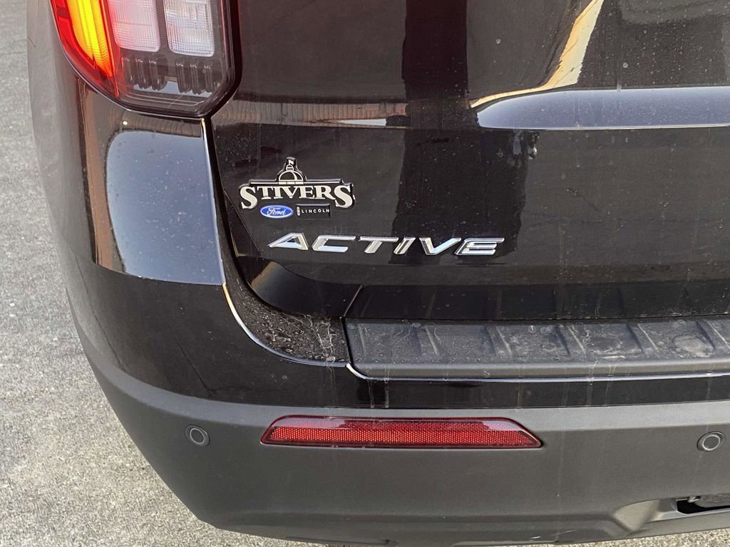 New 2025 Ford Explorer Active image 5