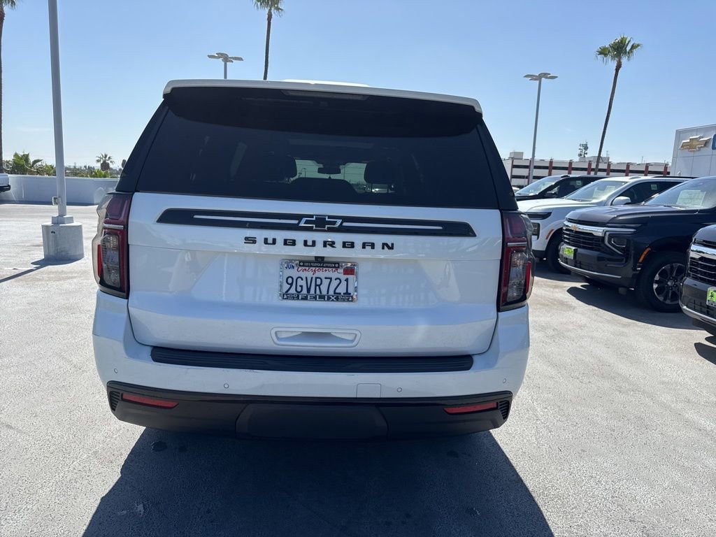 Used 2023 Chevrolet Suburban Z71 w/ Luxury Package AWD/4WD image 6