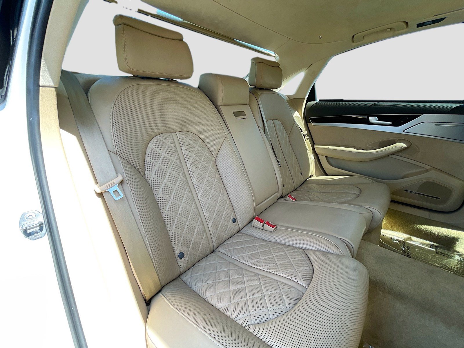 Used 2014 Audi A8 L 4.0T AWD/4WD image 18