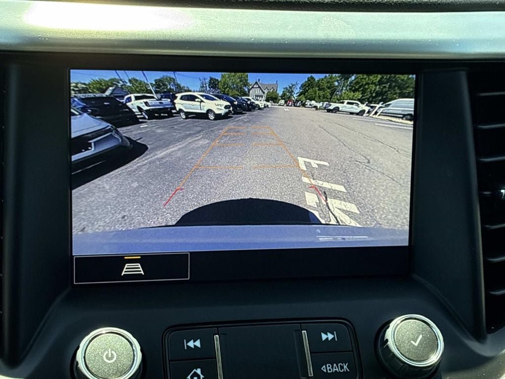 Used 2023 GMC Acadia SLT AWD/4WD image 39