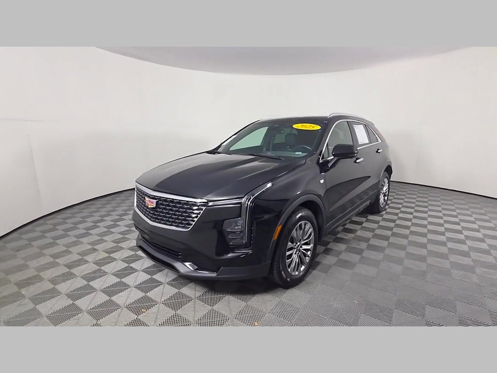 Used 2025 Cadillac XT4 Premium Luxury FWD image 50
