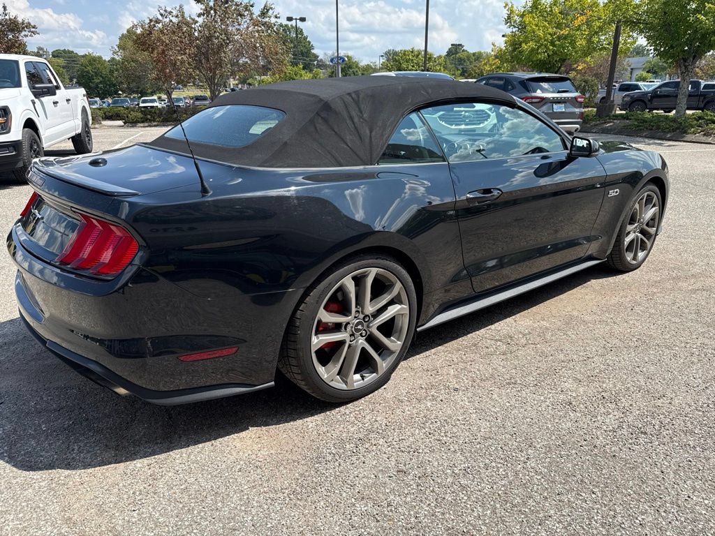 Used 2018 Ford Mustang GT Premium w/ Equipment Group 401A RWD image 11