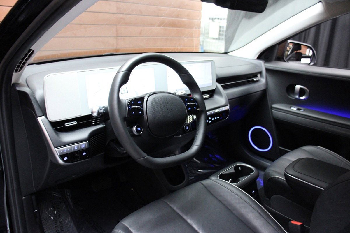 Used 2023 Hyundai Ioniq 5 SEL AWD/4WD image 44