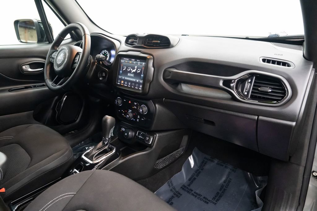 Used 2022 Jeep Renegade Altitude w/ Convenience Group image 28