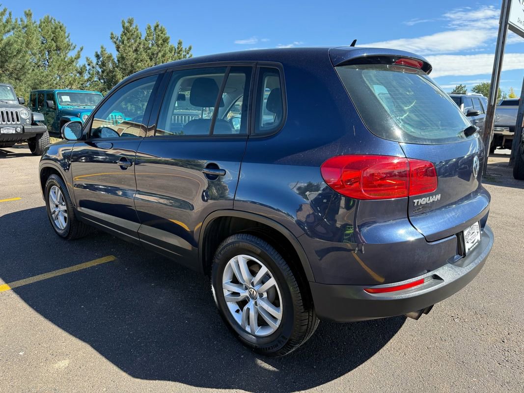 Used 2013 Volkswagen Tiguan S image 5