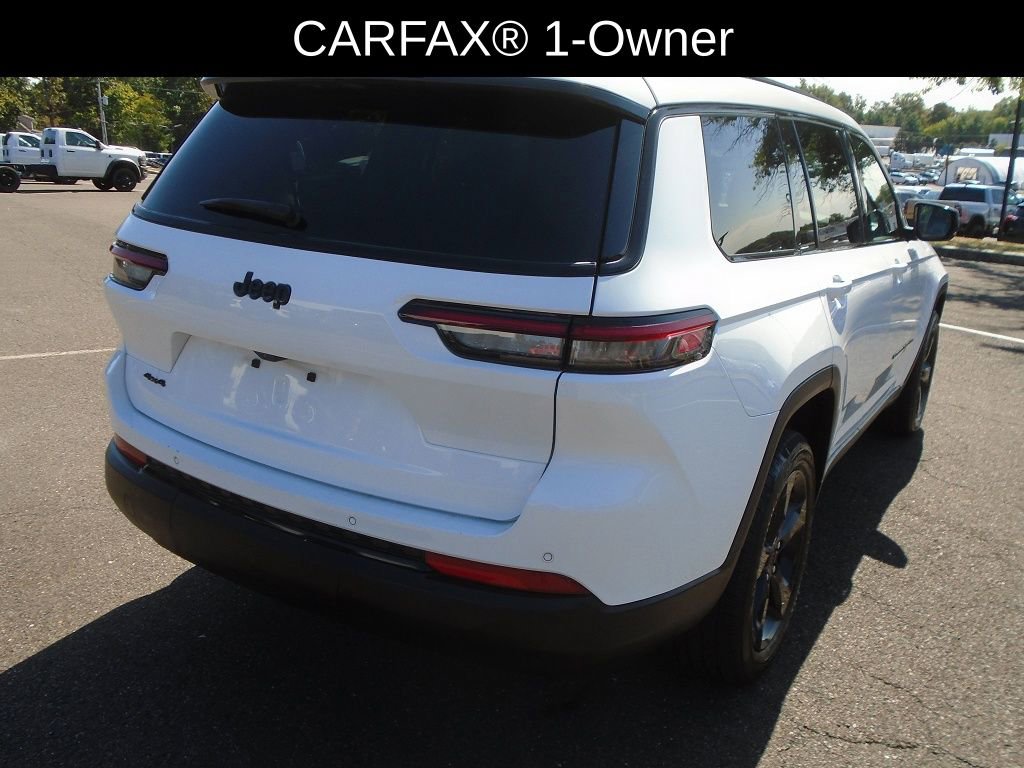 Certified 2023 Jeep Grand Cherokee L Laredo image 2