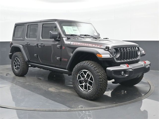 Used 2024 Jeep Wrangler Unlimited Rubicon w/ Technology Group image 6
